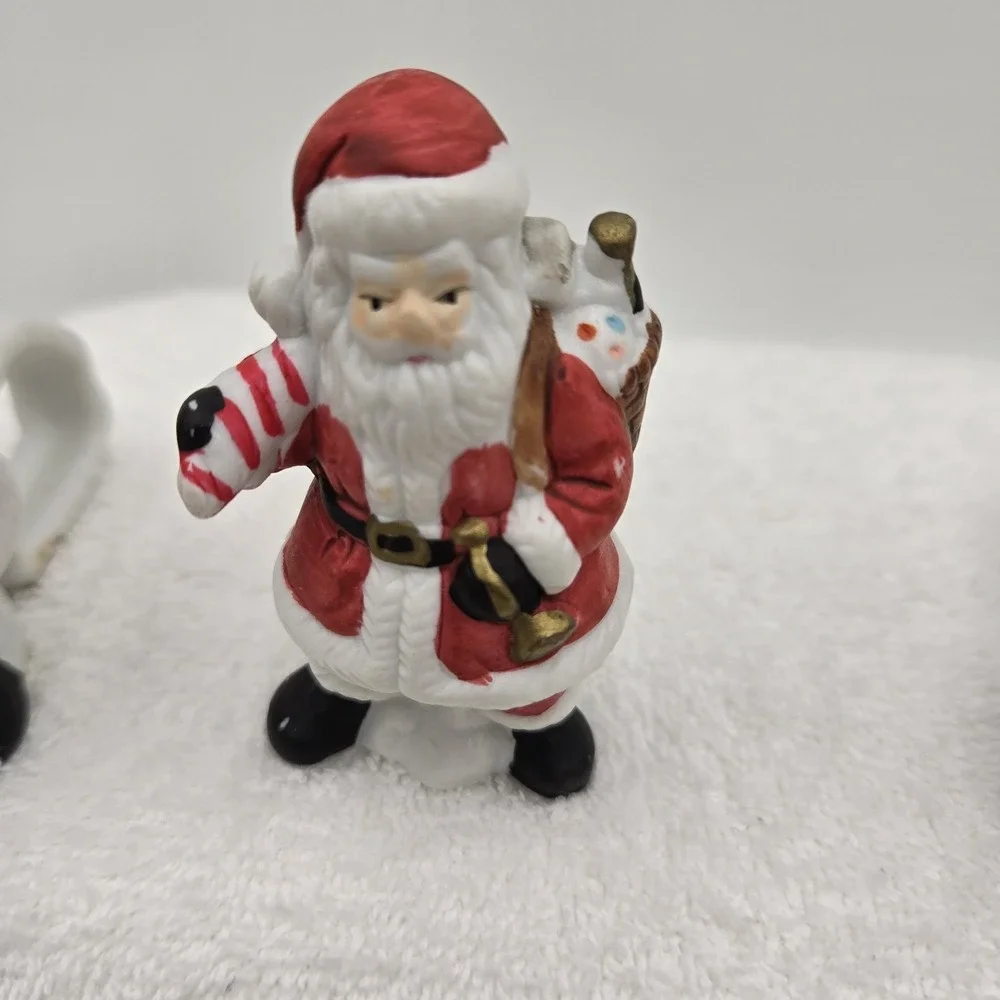 Vtg Santa Claus W/ Bag Candy Cane Ceramic Napkin Rings Hand Painted Set of 6